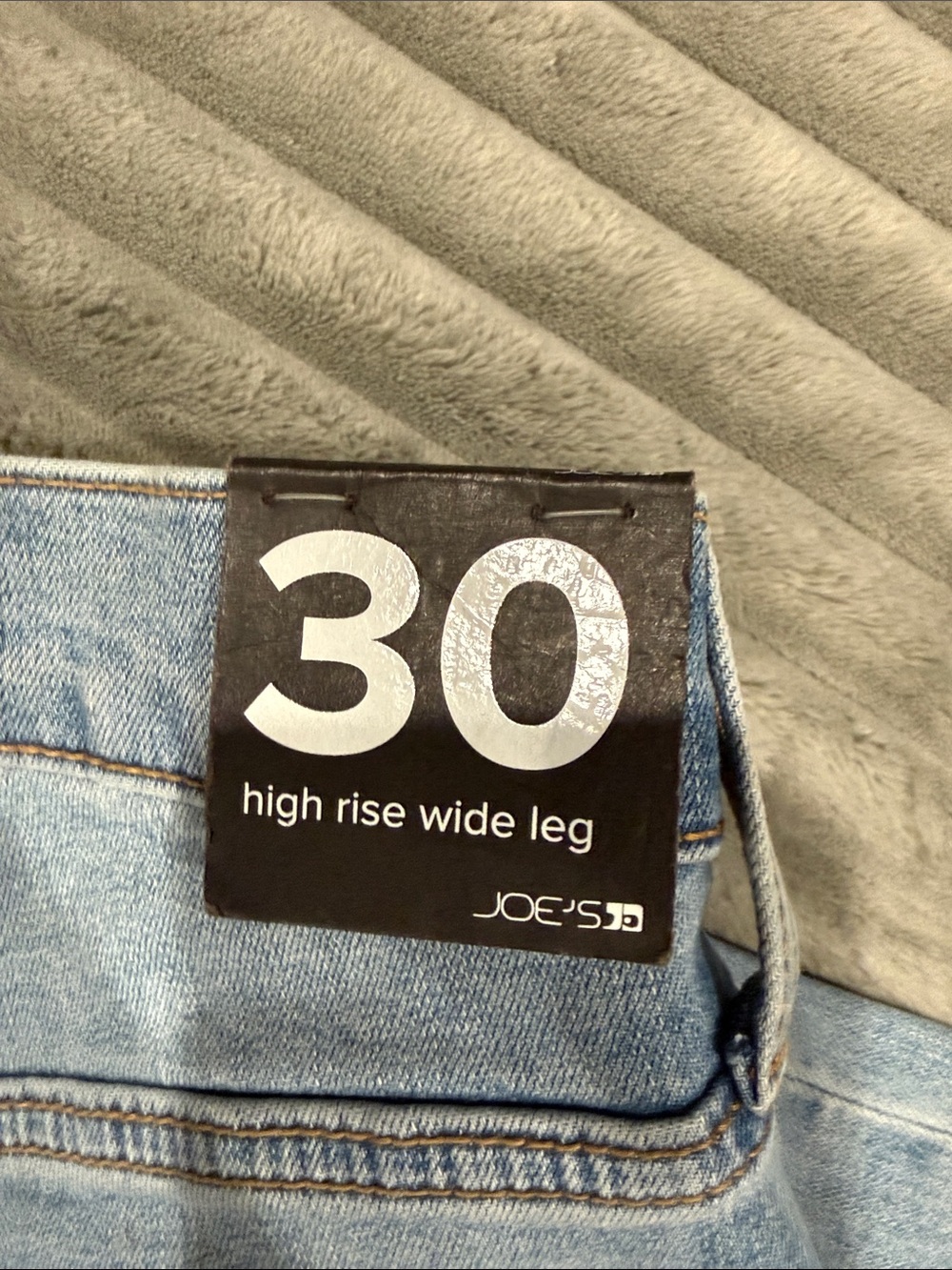 Joe's Jeans Light Blue High Rise Wide-Leg Megan Flare Jeans - Picture 4 of 5